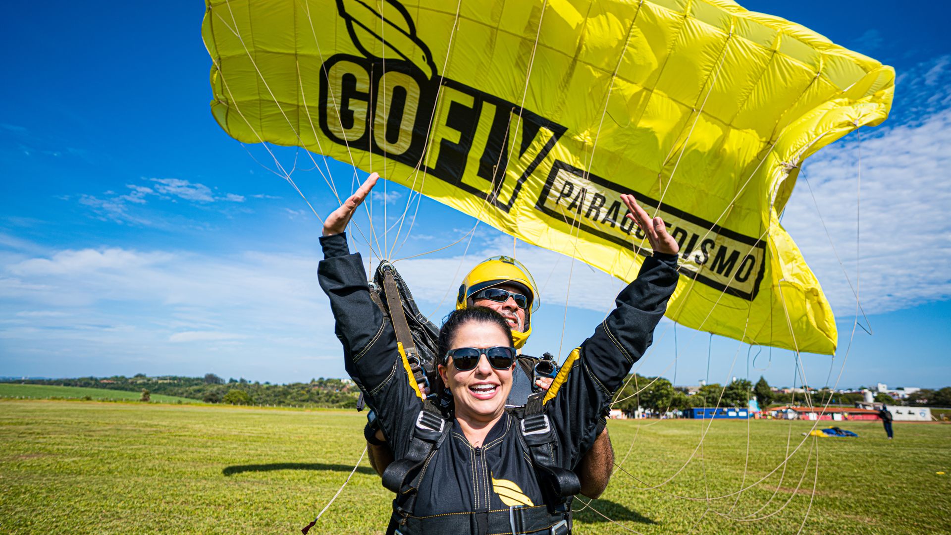 Pouso sob o velame Go Fly — Resende